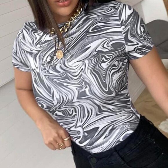 Swirl Tee - Small - Picture 1 of 3